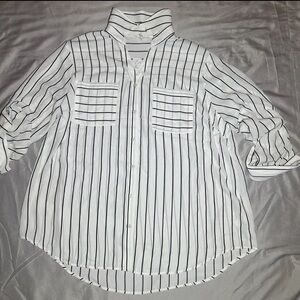 Maurices Womens Blouse Button Up Long Sleeve  Size XL White Black Stripes
